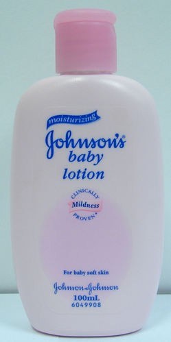 JOHNSON BABY LOTION 100ML ..