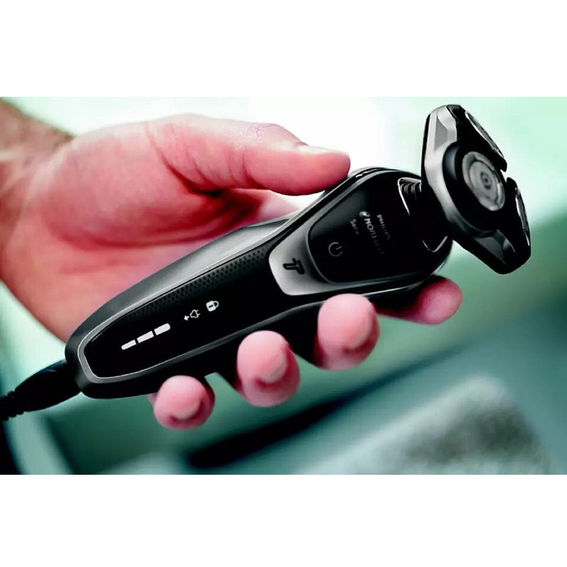 Philips Series 5000, Wet & Dry Men's Electric Shaver (Refurbished)