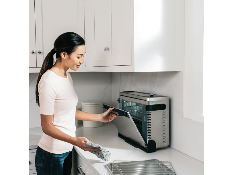 Cuisinart Digital Airfryer Toaster Oven.0.6 cu.ft. (17L). CTOA-130PC3C